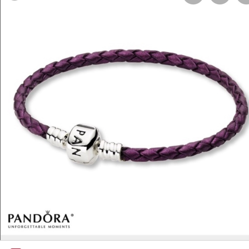 PANDORA PURPLE LEATHER BRACELET 💜